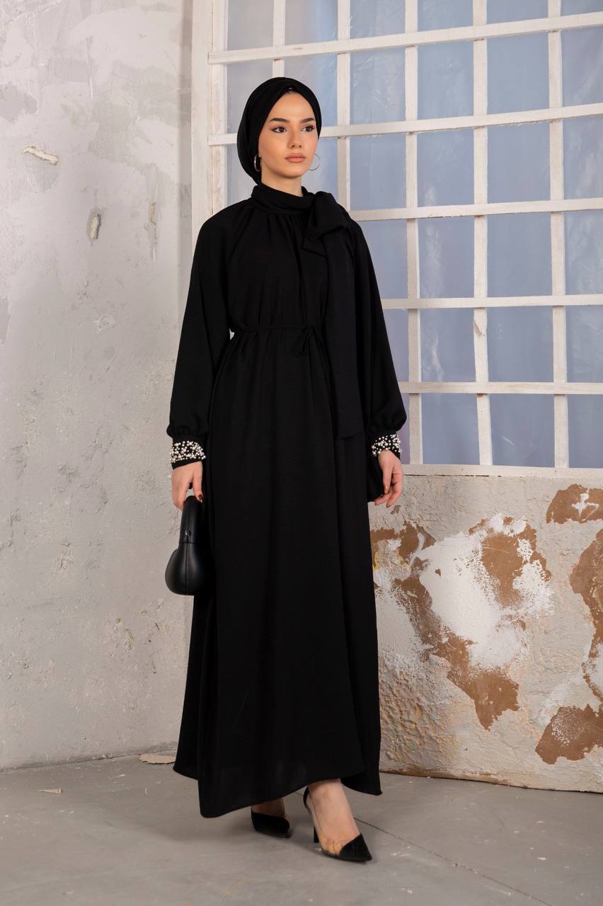 Robe perlée  image 0