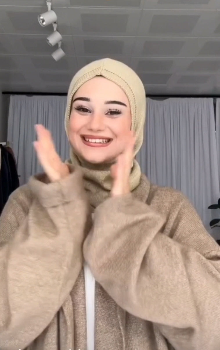 Cagoule en maille image 1