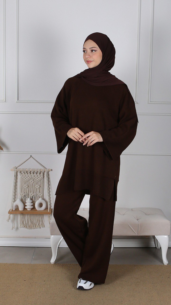 Ensemble tricot basic image 0