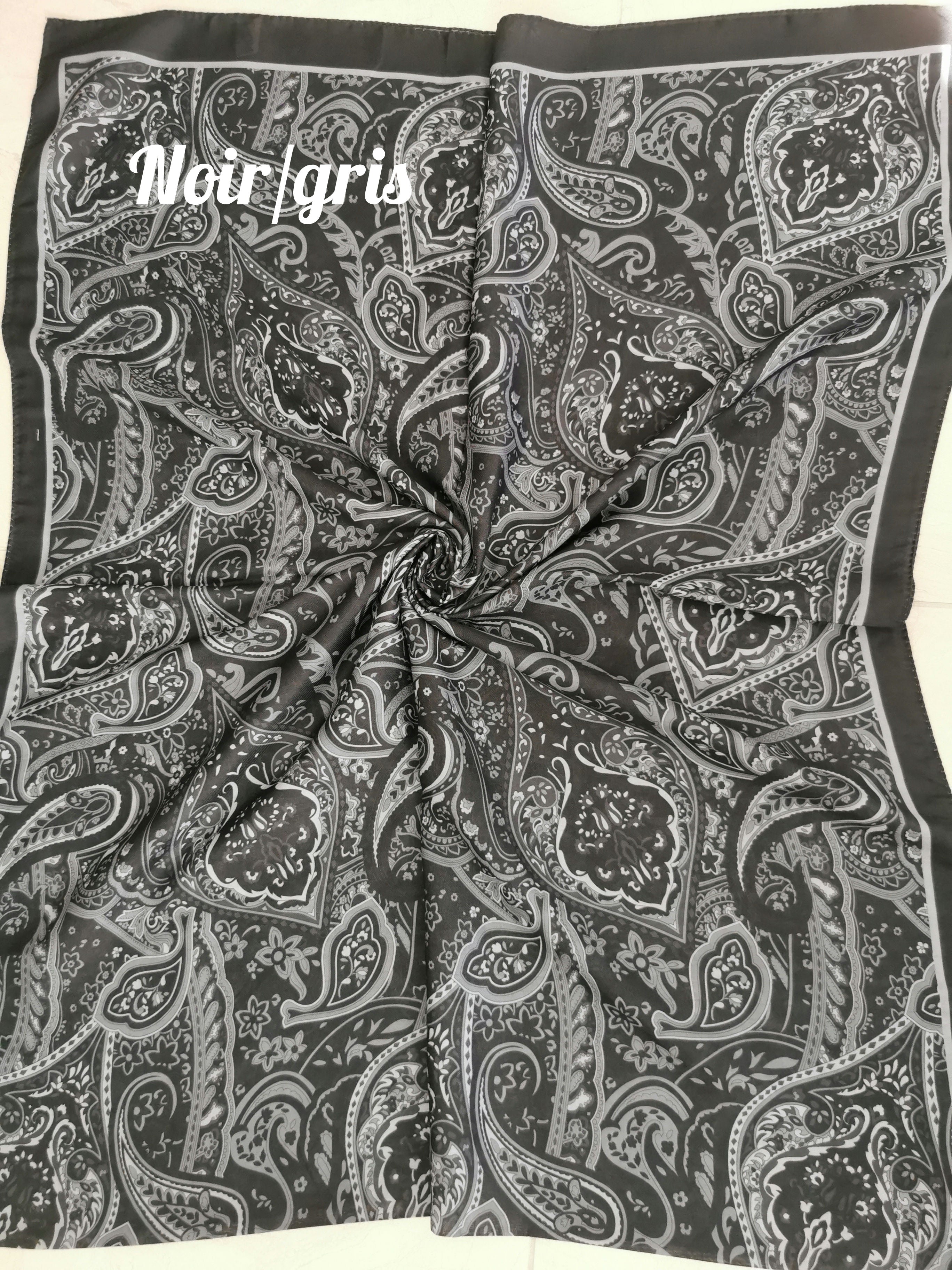 Hijab motif paisley  image 10